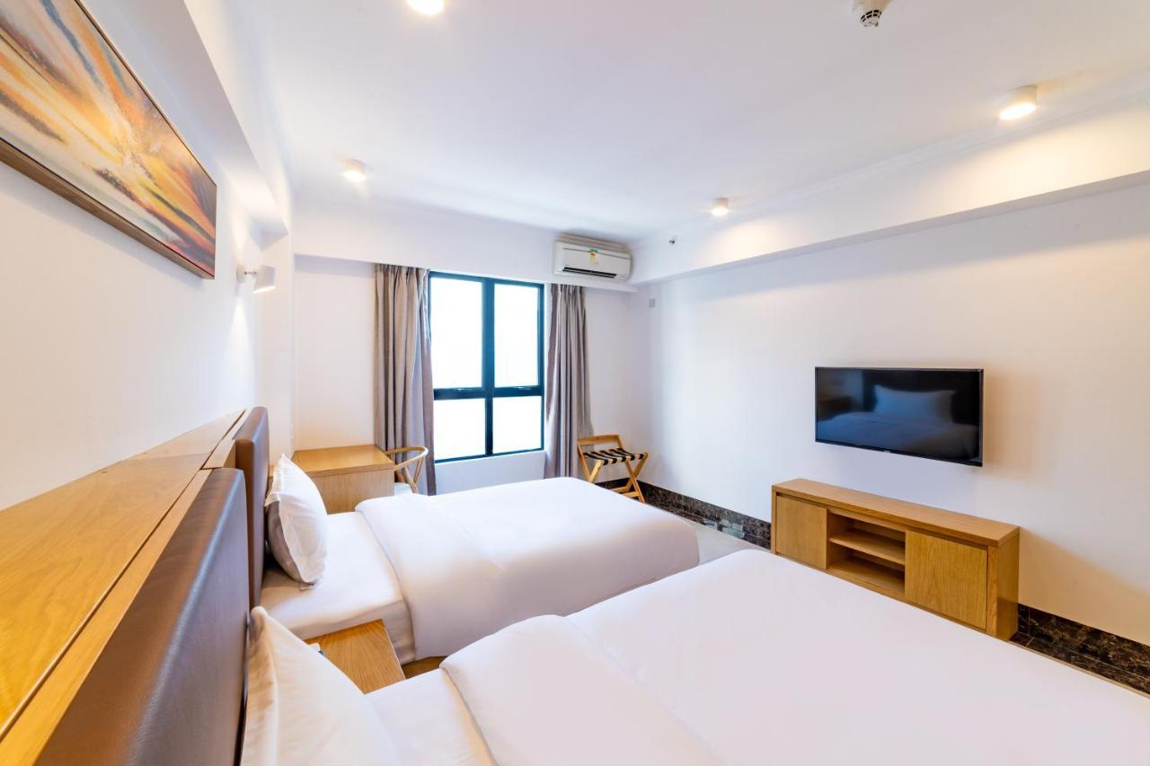 Hotel Cinco Oceanos Макао Екстериор снимка