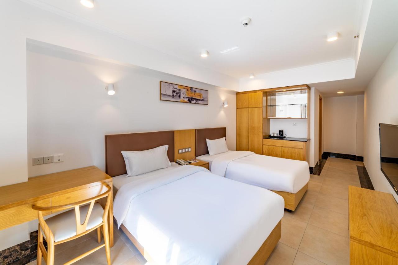 Hotel Cinco Oceanos Макао Екстериор снимка