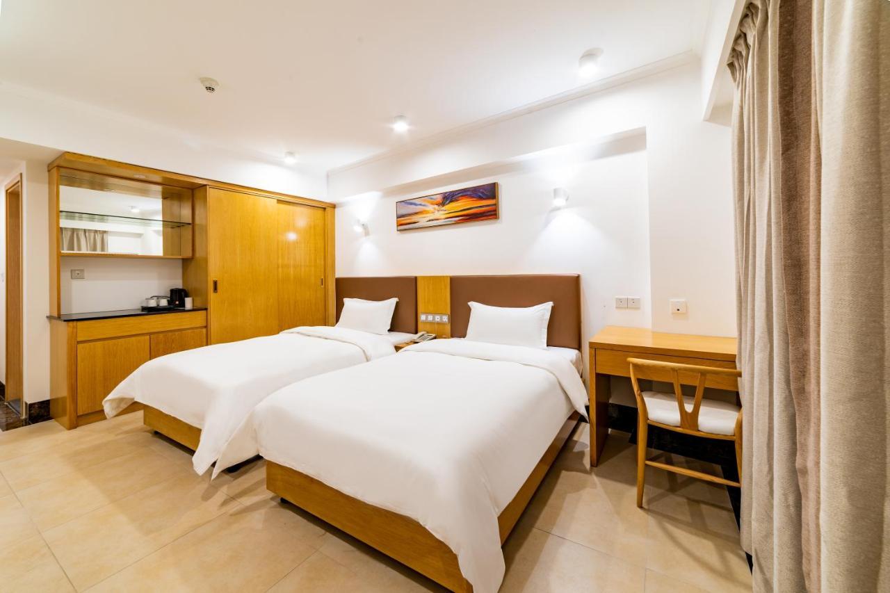 Hotel Cinco Oceanos Макао Екстериор снимка